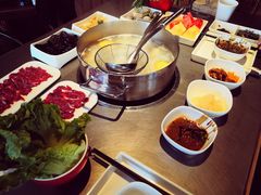 -牛德亨臻牛潮汕火锅(万邦时代店)