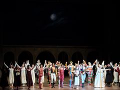 -交通银行前滩31演艺中心