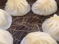 -珊珊小笼馆(仙霞路店)