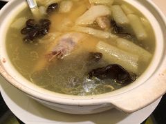 农家土鸡砂锅/半只-新南华大酒店(长寿店)