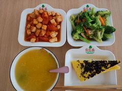 -天鹅到家·保姆月嫂育儿嫂(总店)