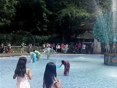 -傣家寨花园主题餐厅