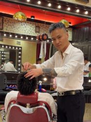 -东方先生国潮男士理发馆