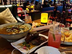 -胡桃里民谣酒馆