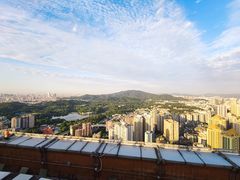 -广州中心皇冠假日酒店