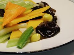 -西安绿地假日酒店·丽宝轩中餐厅