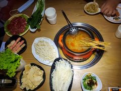 -尚品小土屋涮毛肚(李沧万达店)