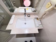 -南京双门楼宾馆(盐仓桥地铁站阅江楼店)