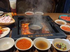-老牌坊云南鱼豆花火锅(嵩山店)