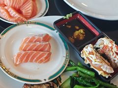 -怡豪大饭店·49楼旋转自助餐厅