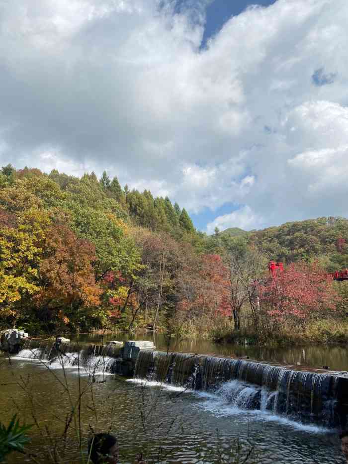 筐子沟原生态风景区