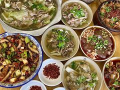 -谢老五跷脚牛肉·非遗传承店