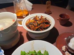 -荷栖小院·品质江西菜(红谷滩店)