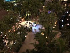 -三亚湾海居铂尔曼度假酒店