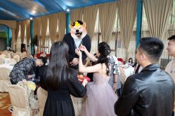 -拉瑞娜LaReine婚纱礼服高级定制