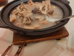 咸骨煲淋莲藕-半岛太子酒家(海港城店)