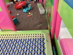 -孩子王童乐园(吾悦广场店)