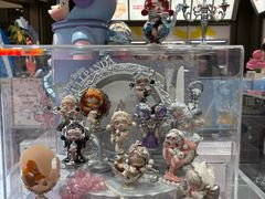 -泡泡玛特POPMART(世豪广场店)