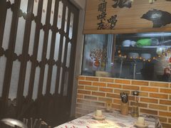 -耙吉吉川味小酒馆(本地人回头店)