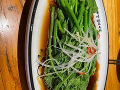 -苹果树下艺术餐厅(宋庄店)