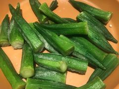 -龍歌自助小火锅(市南金茂湾店)