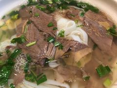 -遵义虾子张六羊肉粉(地王店)