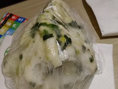 -白玉兰食品甜凤店(合生汇店)