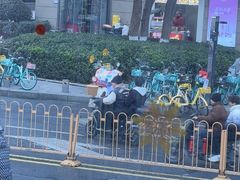 -何师傅美蛙鱼头(汉街店)