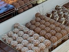 -Laderach 莱德拉(上海环贸iapm店)