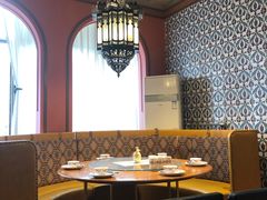 卡座-天山集市(和家乐广场店)