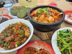 -老三样·旧食新味(绿地店)