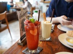 -ROAST coffee & eatery