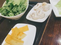 -仁虎老火锅(黄泥磅店)