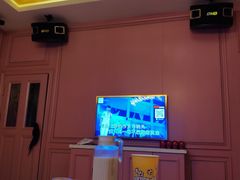 -范特西FANTASY量贩式KTV(民主广场店)