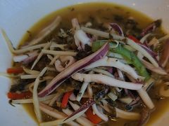 -侬佳蒸菜馆(听潮店)