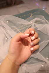 -纤指百魅美甲美睫