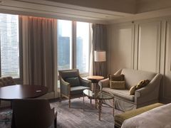 -广州富力丽思卡尔顿酒店