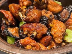 黄焖鸡-铜锣湾·有麝自然香(重庆新天地店)