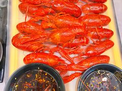 -肥肥虾庄·金牌油焖大虾(汉口城市广场店)