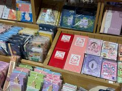 -九木杂物社(新奥购物中心店)