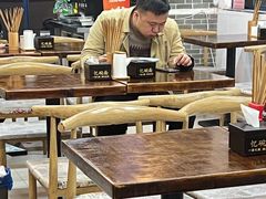 -忆碗面(华新街店)