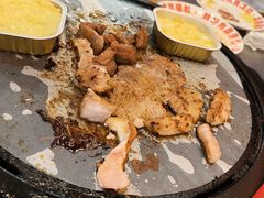 -哈哈碳都·牛肋条无限自助烤肉(宝龙店)
