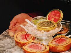 惠灵顿牛排-弦月窗LUNETTE BY AMANDA(复兴路店)