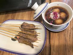 -云阿蛮云南生烫牛肉米线(奉贤路店)