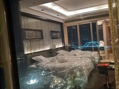 -兰州皇冠假日酒店