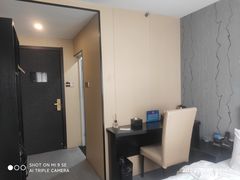 -德全心悦酒店(北京金台路地铁站店)