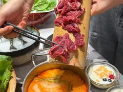 -红鼎豆捞·非遗鲍皇汤火锅(宝丰路店)