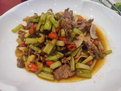 -上海世纪汇广场