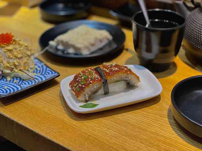 虎白料理(光谷店)-"每次经过店门口的时候都有好多人排队,终于.