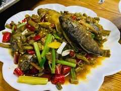 -牛八宝桂林米粉(八里庄店)